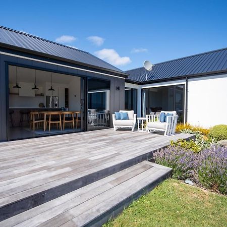 Lake House - Te Anau Holiday Home Екстериор снимка
