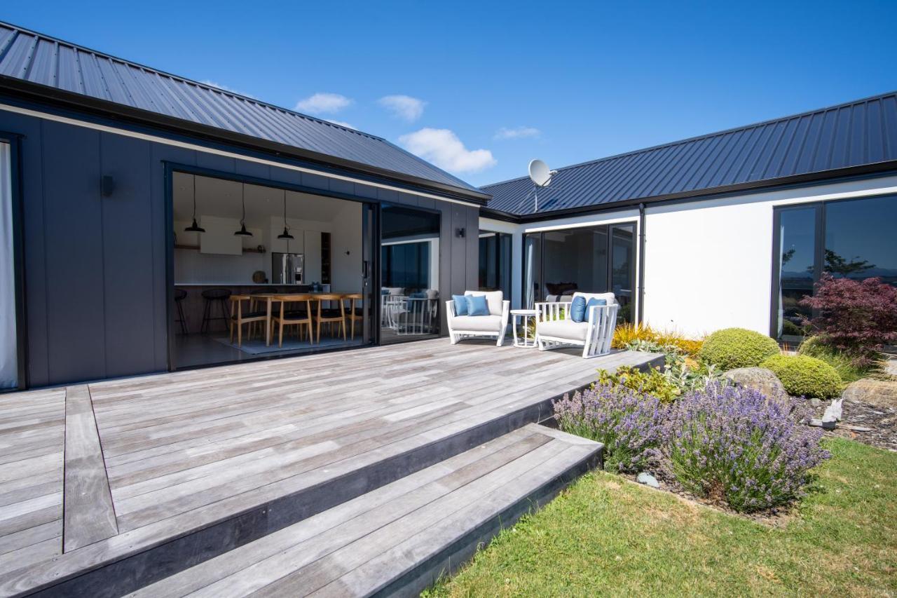 Lake House - Te Anau Holiday Home Екстериор снимка